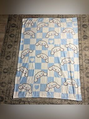 Blue & White Check Plush Kids Throw Blanket with Cute Character
